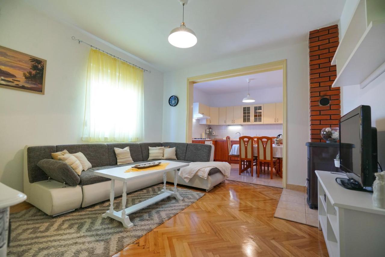 Apartment Jardin With Free Cowered Parking Zadar Dış mekan fotoğraf